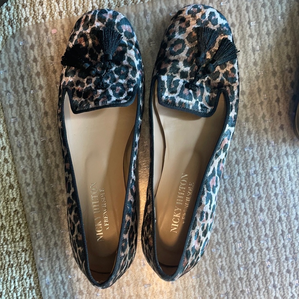 French Sole Nicky Hilton - leopard print sz 7